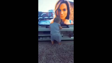 You will definitely miss laughing after watching the funny video of a small child.