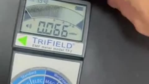 Smart watch EMF radiation measured by trifield