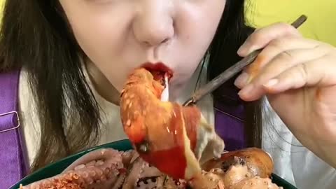 ASMR eating Spicy Seafood 🔥🔥🔥