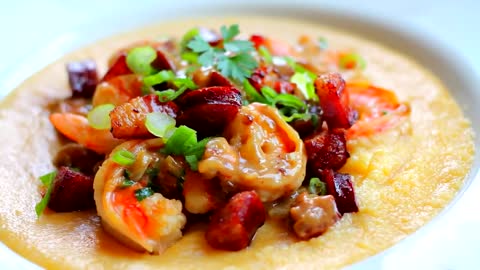 Shrimp and Pancetta over Soft Polenta recipe (stevescooking)