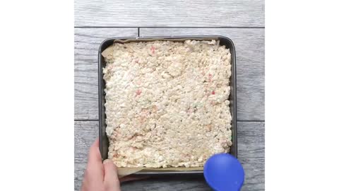 FIRECRACKER RICEKRISPIE POPS