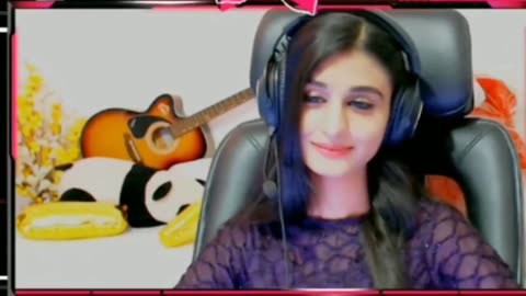 Payal gaming hilaate har gaye | payal gaming hot scene on live stream | payal gaming hot short video