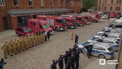 Soldiers and emergency services paying their respects to 21yr old Mateusz