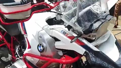 Baby bath time BMW R1200GS ADVENTURE