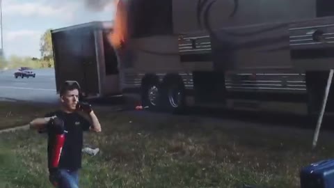 The tour bus of country singer Chris Lane Bursts in fire