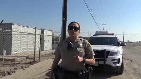 Best Of Female Tyrant Cops, Police Harassment & ID Refusal Compilation #SCARIEST #MOMENTS #OWNED #KC