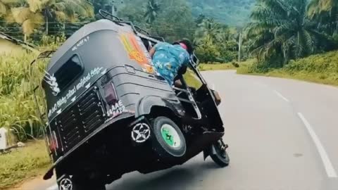 Tuk Tuk Video Srilanka