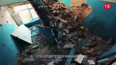 Footages from heavy battles of Ukrainian special forces, who were under fire in city of Chasov Yar