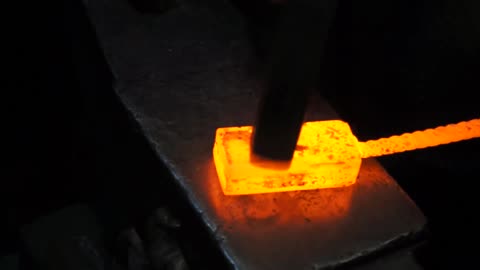 I make a blade from a stalagmite - Calming video / ASMR