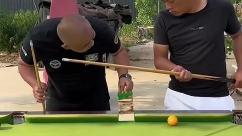 😂 Hilarious Billiard Blunder! 😂