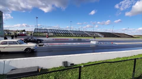 Pontiac Firebird Vs. Ford Farlaine 1/8 Mile Drag Race !