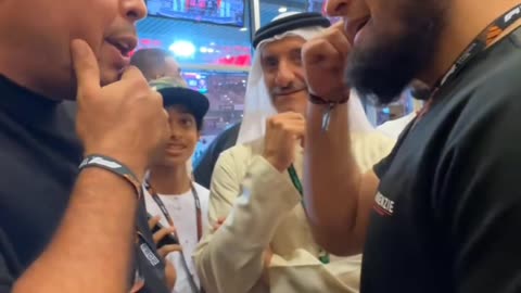 Ronaldo Nazario & Khabib Nurmagomedov meet for the first time