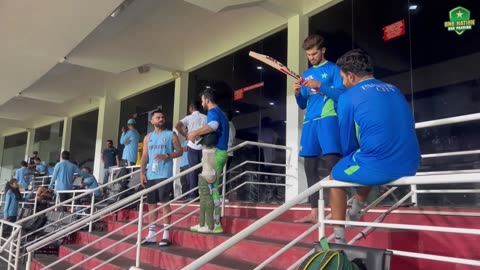 Virat Kohli Meet Pakistani pacer Haris Rauf #viratkohli #harisrauf