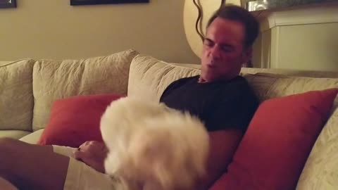 Wife Secretly Videos Husband Jamming to Heart's Barracuda with Dog!