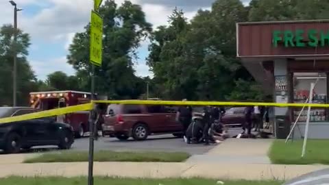 3 people shot in front of Fresh Market store in District Heights, Maryland