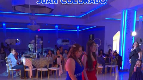 Bailando Juan Colorado en una Quinceanera en Houston TX