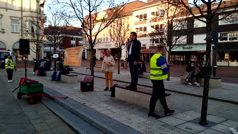 Gütersloh 29.03.21 Lichterspaziergang: DIE REDEN -