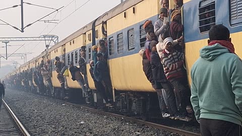 India's Crowded Train #train