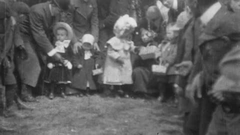 Egg Rolling At The White House (1902 Original Black & White Film)