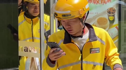 "McDonald's Mayhem: A Hilarious Mix-Up at a Beijing Store"