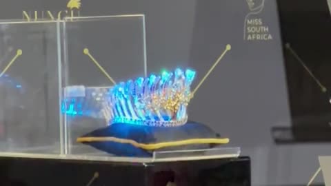 A closer look at the new Miss South Africa crown