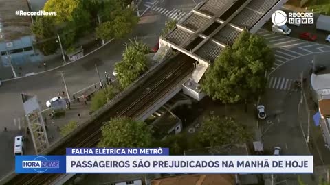 Metrô de SP tem falha elétrica e deixa um milhão de passageiros sem transporte