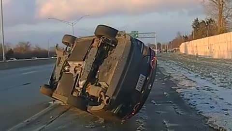 Stolen KIA FORTE leads police on high speed chase through Columbus Ohio. GTA V in real life