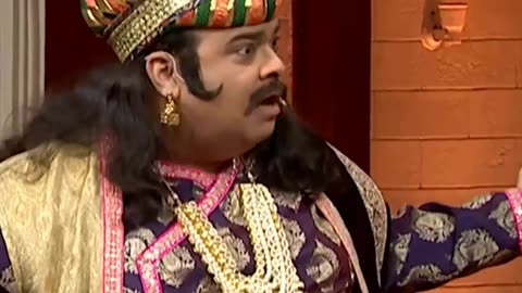 Raja Ke Talwaar Nikalne Se Katt Jata Hai Pajame Ka Naada 👖👑🤣 The Kapil Sharma Show #TKSS #shorts