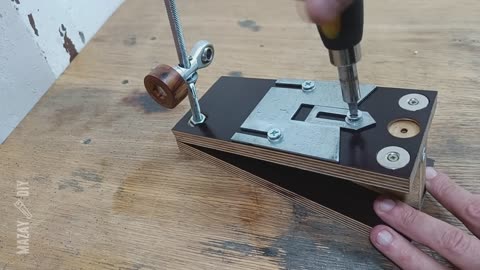 Homemade Knife Sharpening Jig | Scary sharp knives