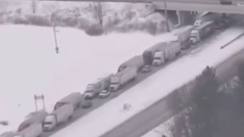 Truckers block Ambassador Bridge Windsor/Detroit aerial footage