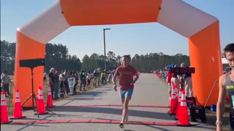 Conner Mantz Wins 2021 USATF Half Marathon National Championships In Pro Debut