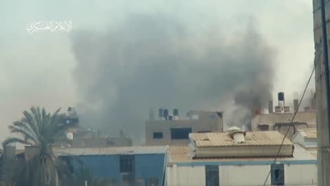 Palestinian resistance fighters confronting Israeli forces in east of Gaza City