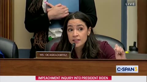 Tony Bobulinski brings the fire! Poor little AOC cant take it.