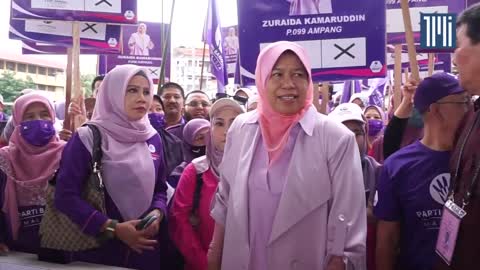 Tak tanding tiket PKR? Zuraida yakin menang Ampang kerana khidmat dan jasa