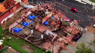 Severe storms, tornadoes damage Oklahoma town