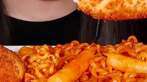 Spicy Rice Cakes Rabokki Corn Dogs #zoeyasmr #zoeymukbang #bigbites #mukbang #asmr #food #먹방 #틱톡푸드 #