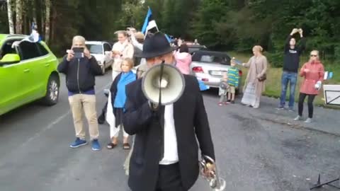 Protest in Estonia!The word is citizens from Estonia, Lithuania, and Latvia linked arms across all 3