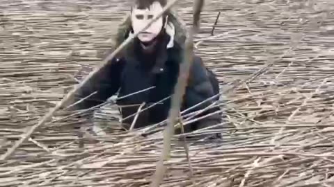 Border guards caught a 22-year-old Odessa man who got stuck in the reeds.