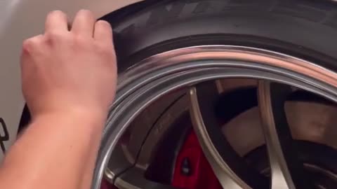 Tips for cleaning automobile tires