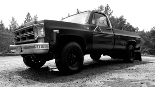 Washing / Cleaning the 1976 GMC Square Body Truck