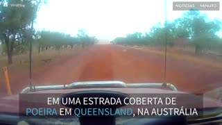 Nuvem de poeira causa acidente inesperado em estrada