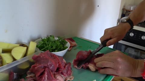 Preparation of Tasty Beef Stew in a Slow Cooker