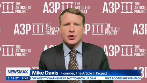 Mike Davis Joins Sean Spicer to Discuss Steve Bannon's Sentencing