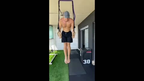 Muscle up 001 - calisthenics