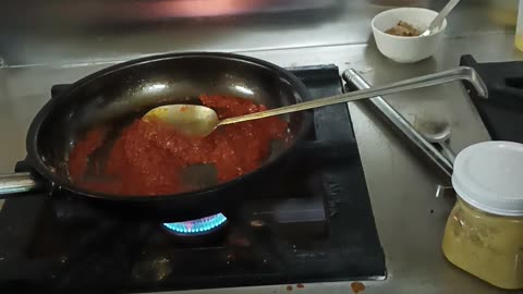 This video is Restaurant🍴🍴 related how make food in Restorent