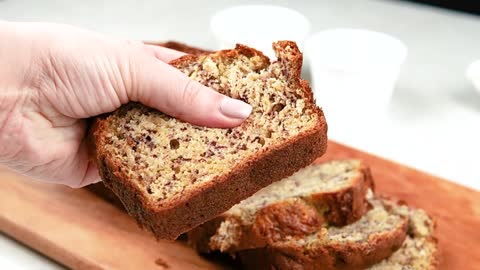 How to Make Banana Bread - Easy Banana Bread recipe