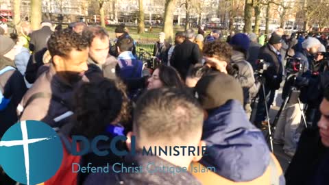 How the dawah man degrades muslim women Speakers Corner Hyde Park