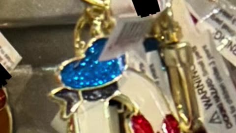 Disney Parks Donald Duck Letter D Keychain #shorts