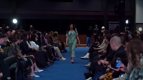 Paris Fashion Show Ramp Walk Model Video Collection 02 Model catwalk in slow motion