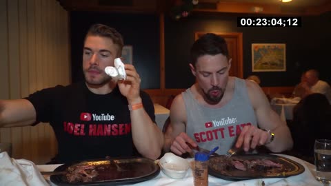 WORLD FAMOUS 72oz STEAK CHALLENGE | Man Vs Food Challenge At Sayler's In Portland Oregon!